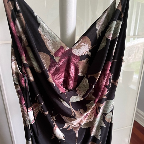 Floral dress - Picture 3 of 3